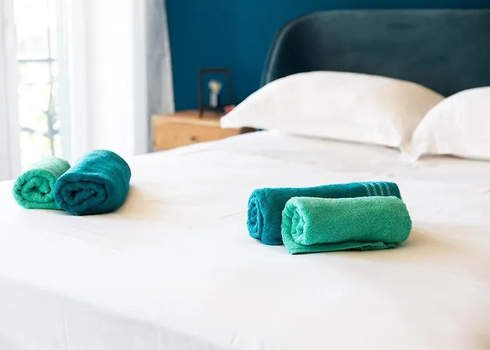 Rhea Exclusive Lejlighed *